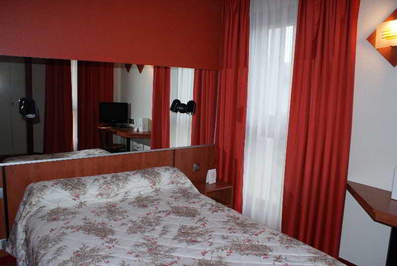 Inter-Hotel Toulouse Aeroport Blagnac Eksteriør bilde